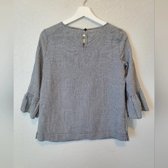 💚5/$25 DownEast Gingham Check Print Fluted Sleeve Embroidered Blouse Size Smal - Picture 4 of 5